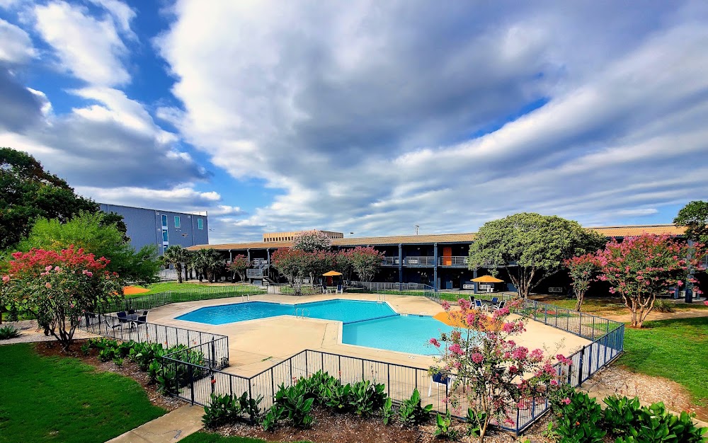 Centro Studio Homes