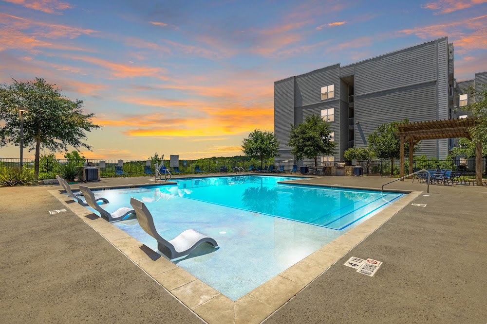 Reserve at Springdale Apartments