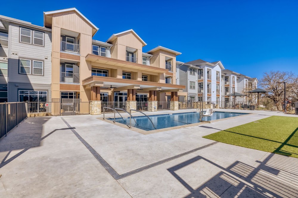 Red Oaks Apartments