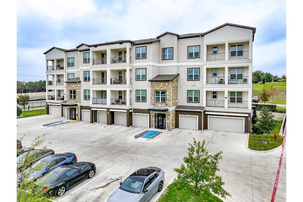 Reveal at Onion Creek Apartments