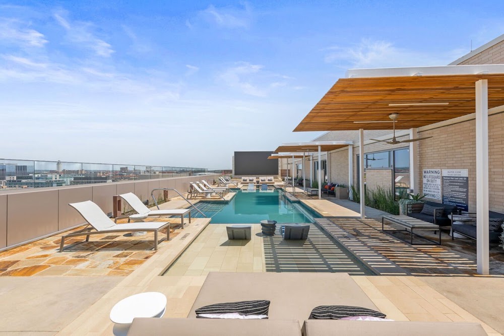 Avenir Apartments