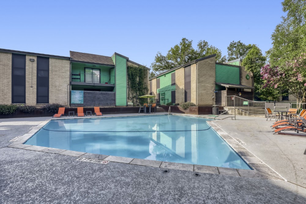 Verde Apartments