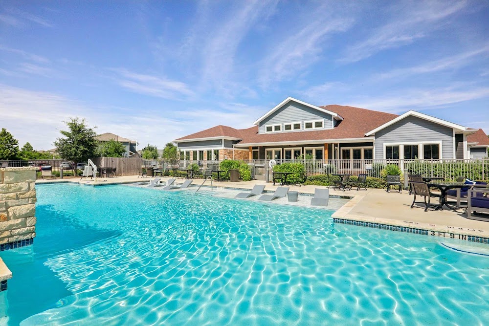 Limestone Ridge Apartments