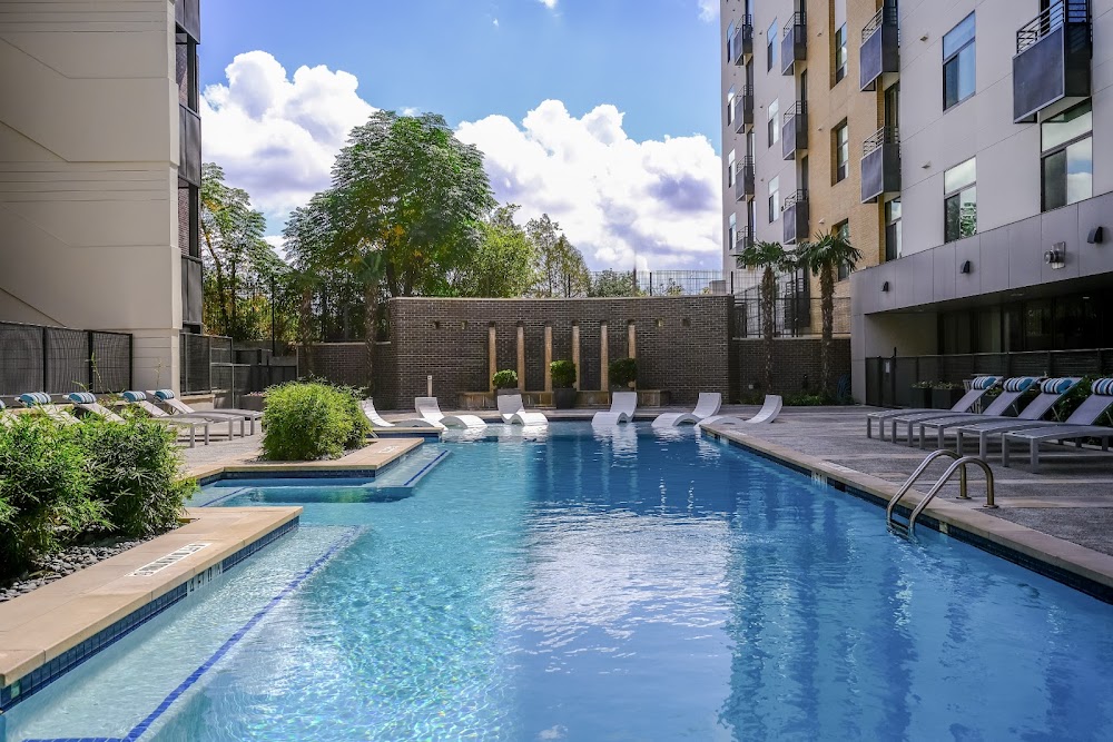 Berkshire Riverview Apartments