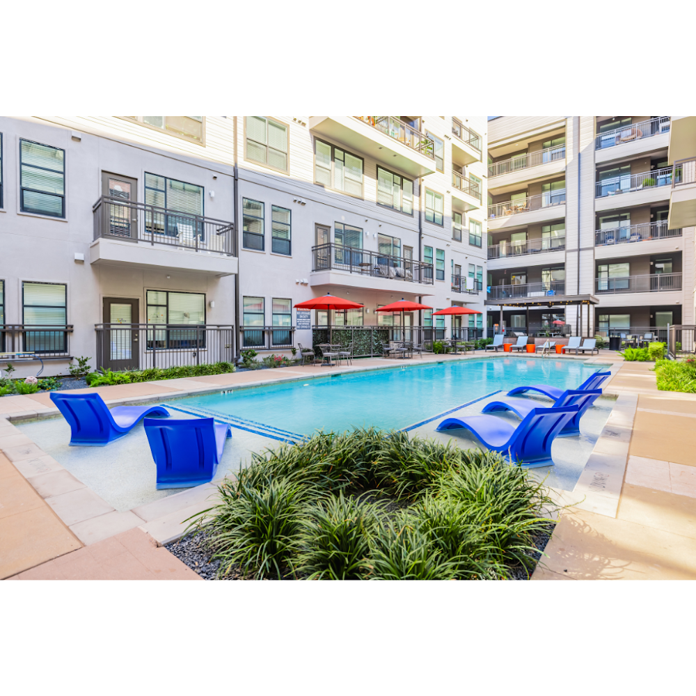 E6 Apartments