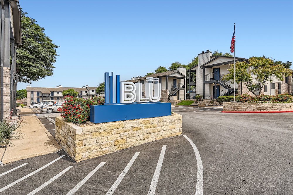 Blu Apartments