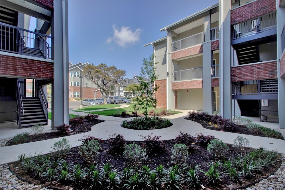 Regal Parc Apartments
