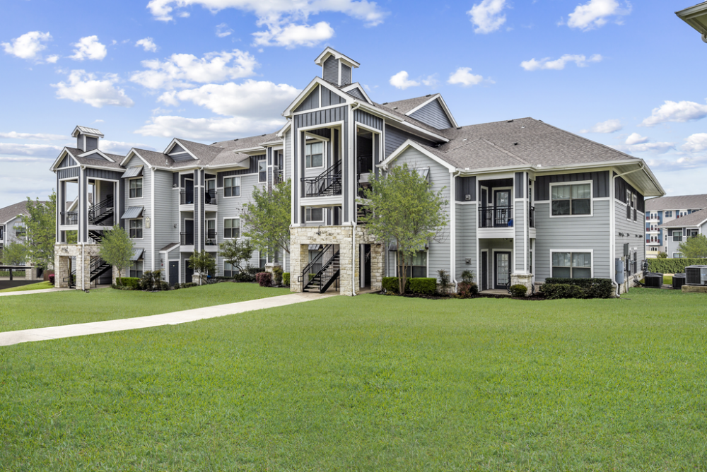 Nova North Apartments
