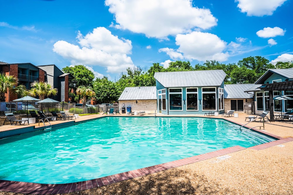 Milo Apartments
