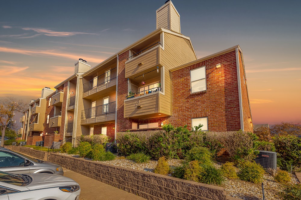 Bridge at Sterling Springs Apartments